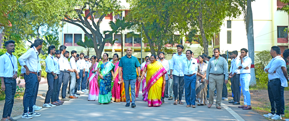 Campus tour activity